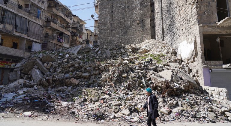 محله قادی عسکر حلب به دلیل درگیری های یک دهه در این کشور آسیب زیادی دیده است.