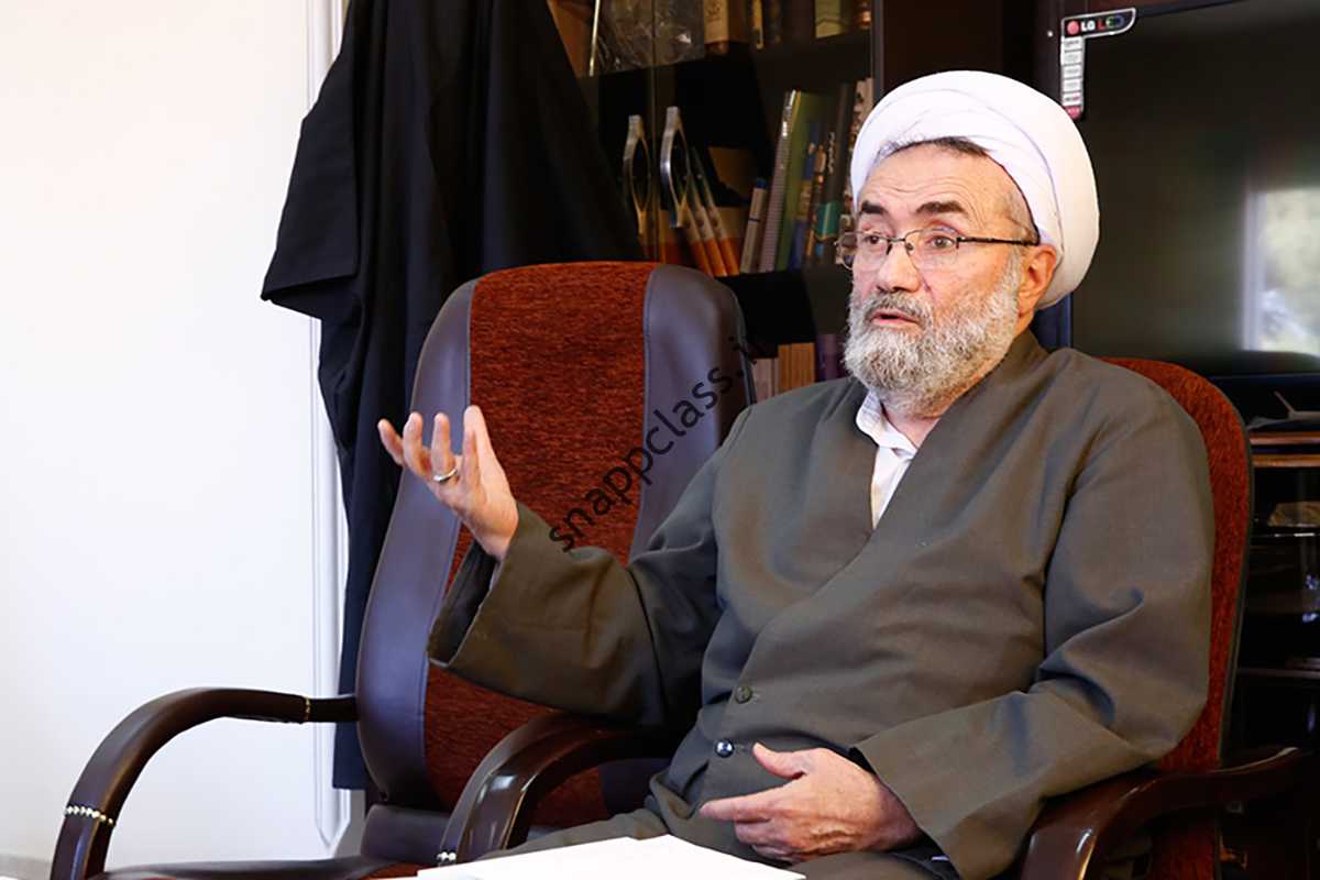 مسیح مهاجری: انتقام کشوری افراطی امام خمینی