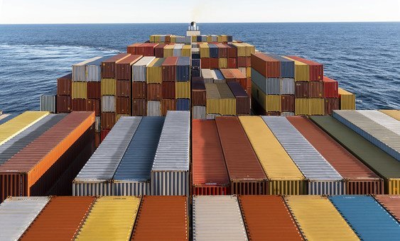 شرکت های کشتیرانی برای حمل و نقل پایدار به عنوان بخشی از اهداف توسعه پایدار تلاش می کنند.